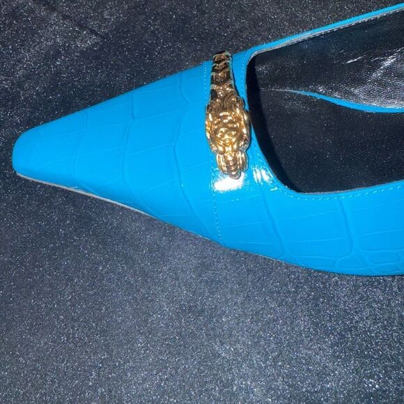 Brand new GUCCI 
Calfskin Crocodile Print Square Slingback Pumps size 41 - Picture 9 of 16